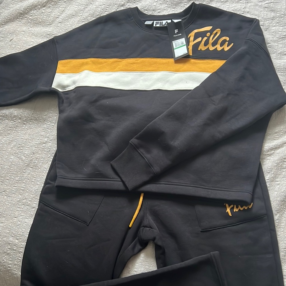 Fila matching sweat suit lg size
